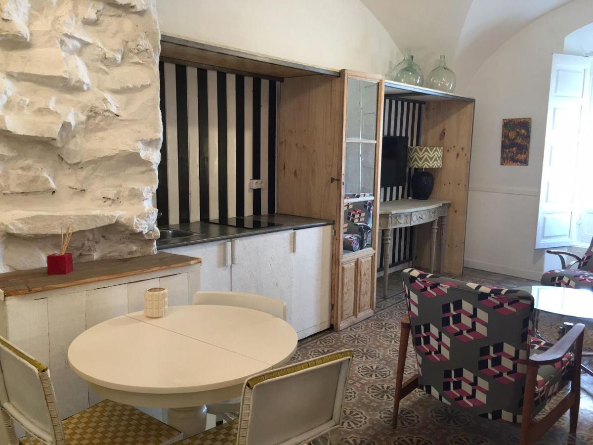 Apartamentos Tukasa Vintage Caces 외부 사진