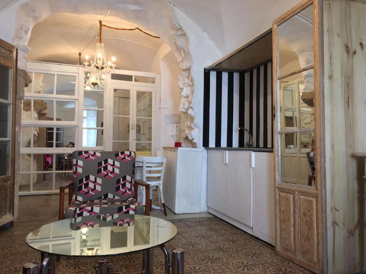 Apartamentos Tukasa Vintage Caces 외부 사진