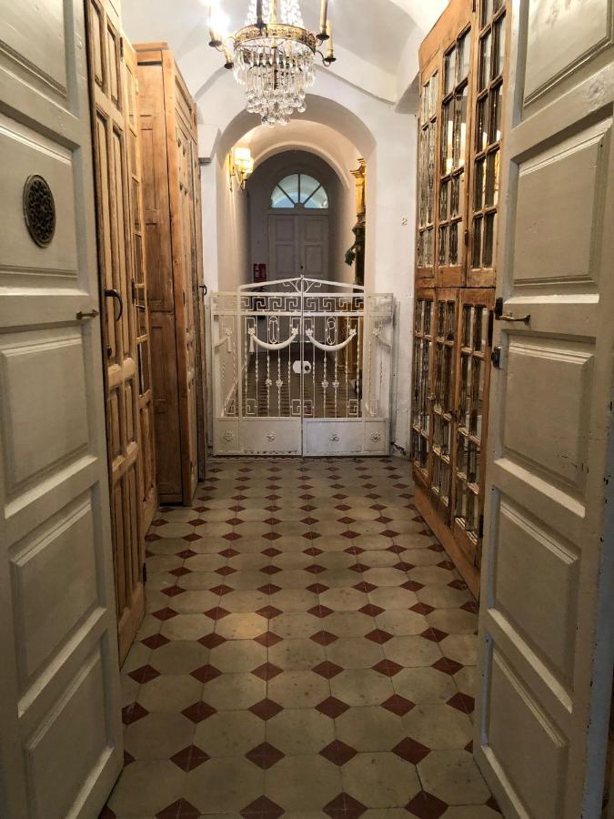 Apartamentos Tukasa Vintage Caces 외부 사진