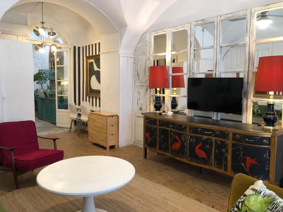 Apartamentos Tukasa Vintage Caces 외부 사진